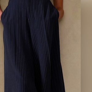 Banana Republic Navy Blue Pinstripe Culotte Pants